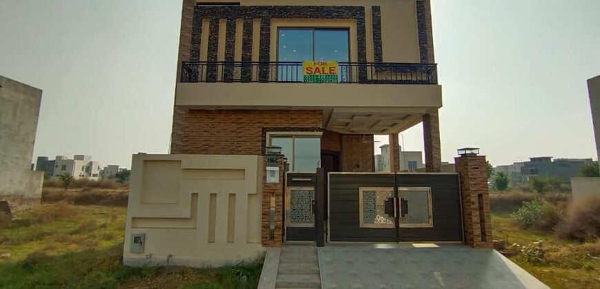 5 Marla Designer House Located On 50 Ft Road Of C Block, DHA Phase 9 Town Lahore.